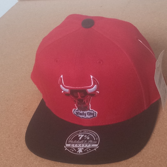 Chicago Bulls Hat 7 3/8 NWT #WindyCity #NBA #Chicago #Bulls #ChicagoBulls #HWC - Picture 5 of 15